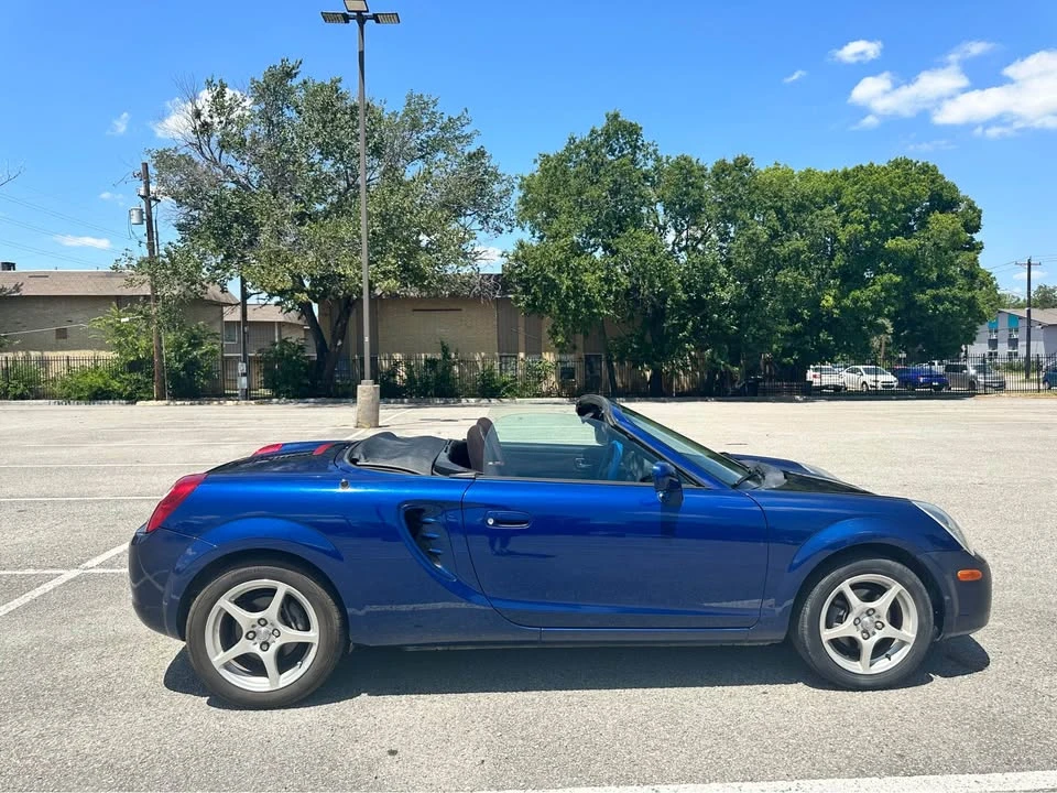 2003 Toyota MR2 Spyder/MR-S - Image 8 of 14