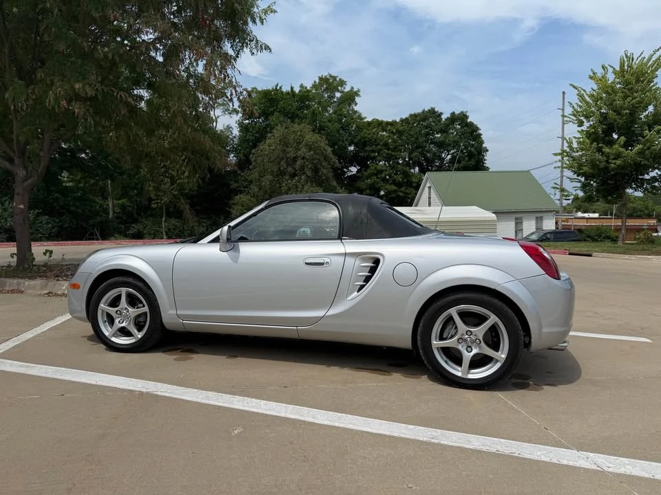 2003 Toyota MR2 Spyder/MR-S - Image 6 of 20
