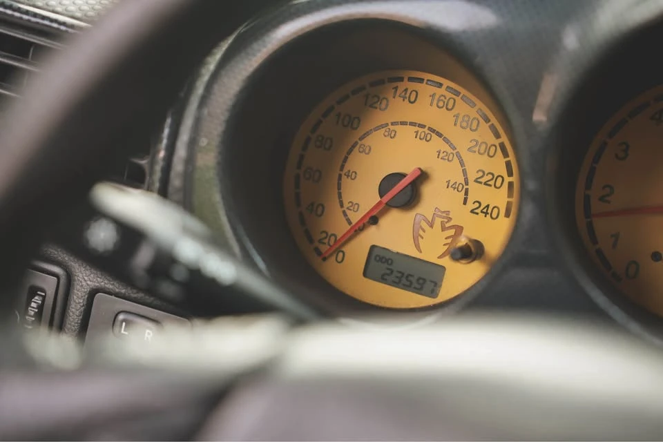 2003 Toyota MR2 Spyder/MR-S - Image 10 of 20