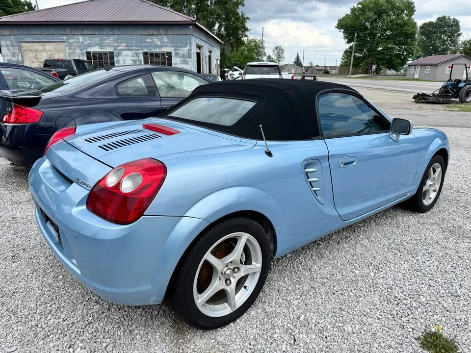 2003 Toyota MR2 Spyder/MR-S - Image 4 of 10