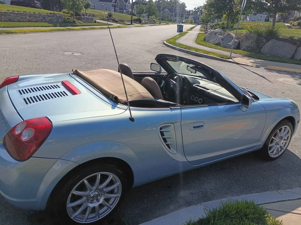 2003 Toyota MR2 Spyder/MR-S - Image 7 of 12