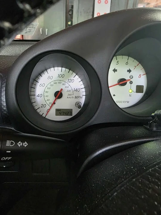 2003 Toyota MR2 Spyder/MR-S - Image 2 of 5