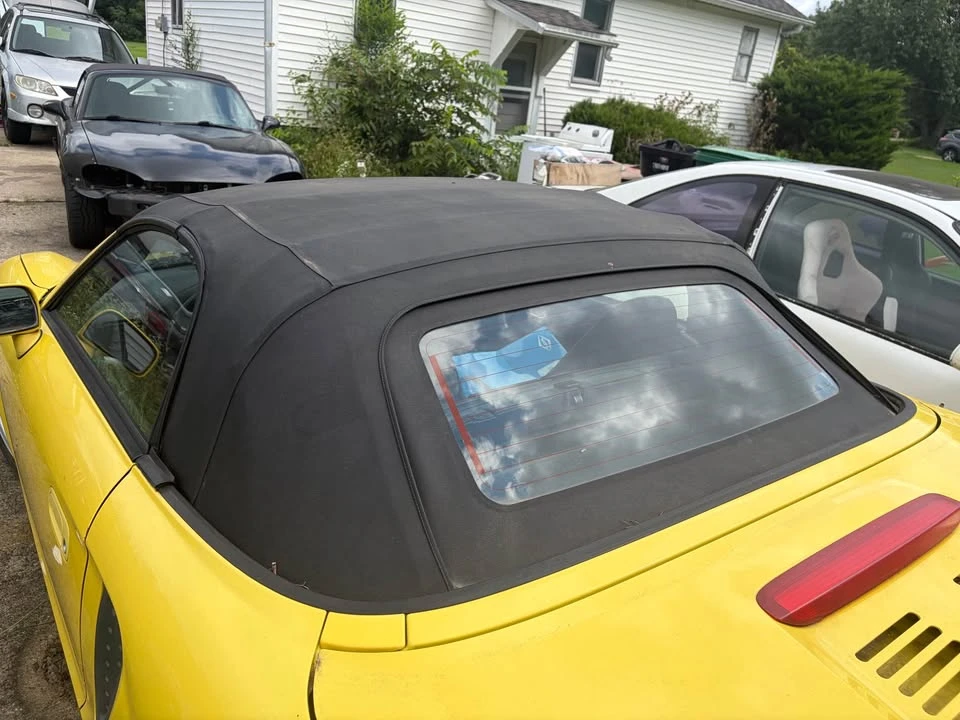 2003 Toyota MR2 Spyder/MR-S - Image 7 of 13