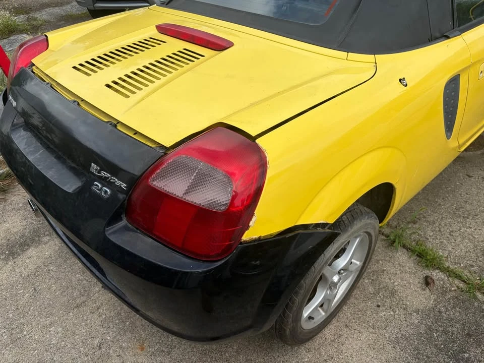 2003 Toyota MR2 Spyder/MR-S - Image 4 of 13