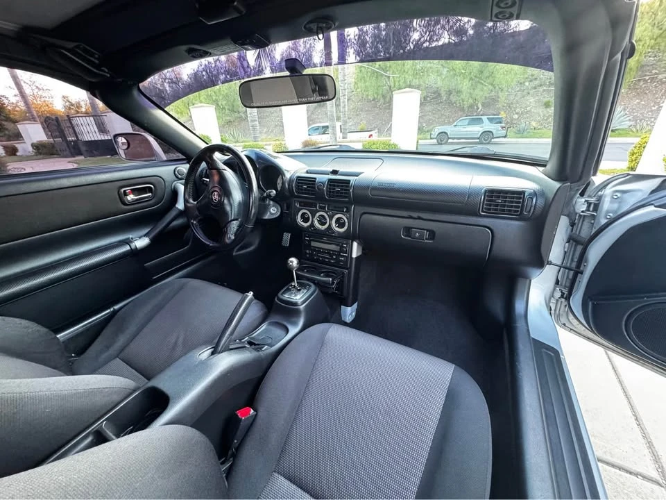 2003 Toyota MR2 Spyder/MR-S - Image 10 of 20