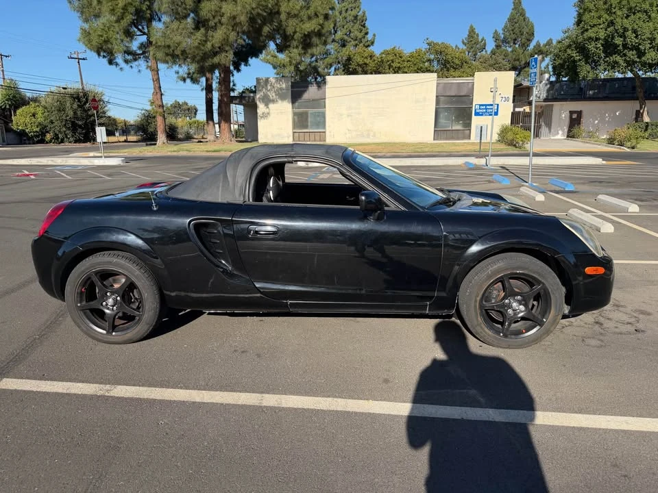 2003 Toyota MR2 Spyder/MR-S - Image 6 of 9