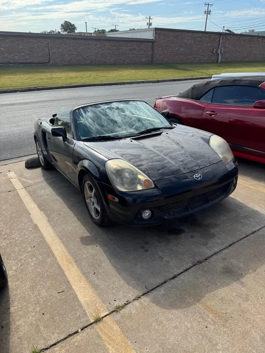 2003 Toyota MR2 Spyder/MR-S - Image 4 of 5