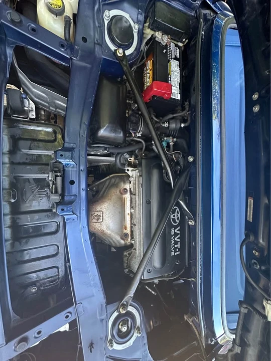 2003 Toyota MR2 Spyder/MR-S - Image 10 of 20