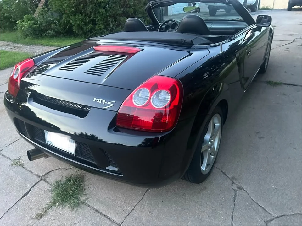 2003 Toyota MR2 Spyder/MR-S - Image 15 of 20