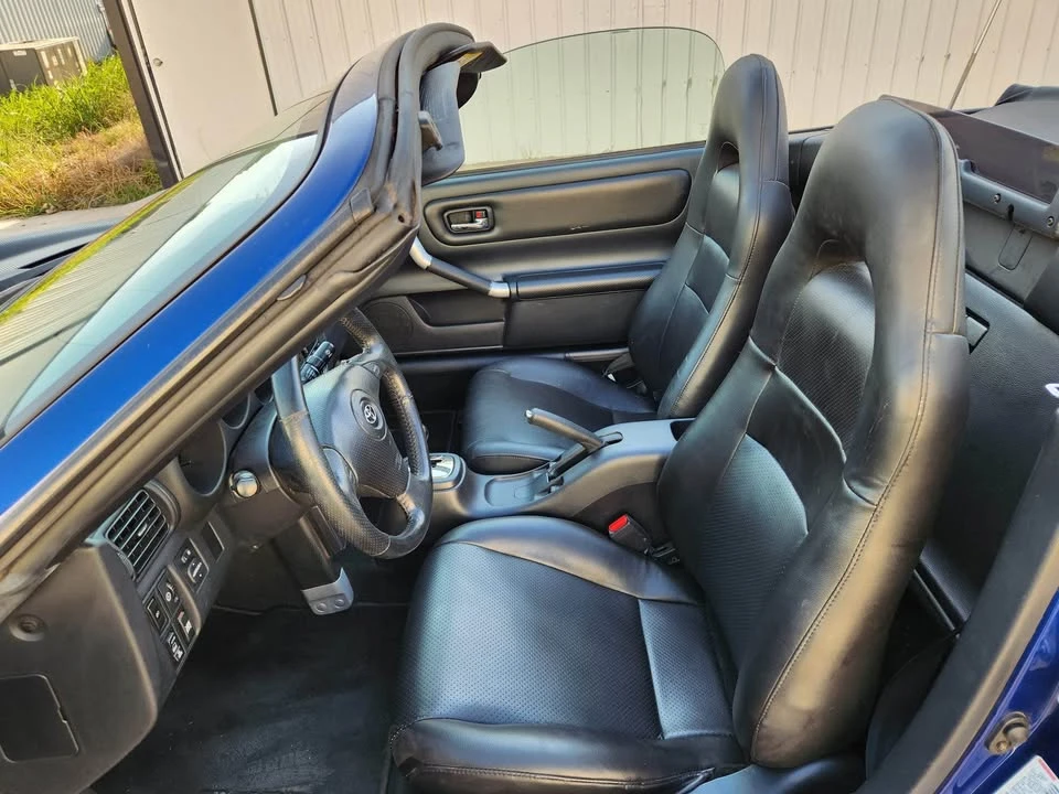 2003 Toyota MR2 Spyder/MR-S - Image 6 of 12