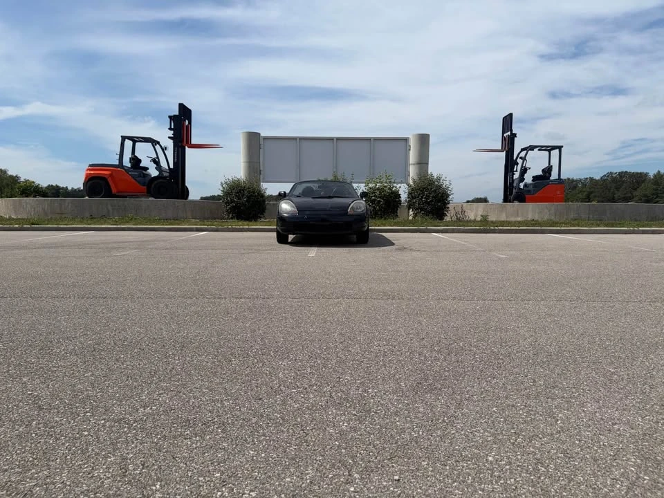 2003 Toyota MR2 Spyder/MR-S - Image 6 of 11