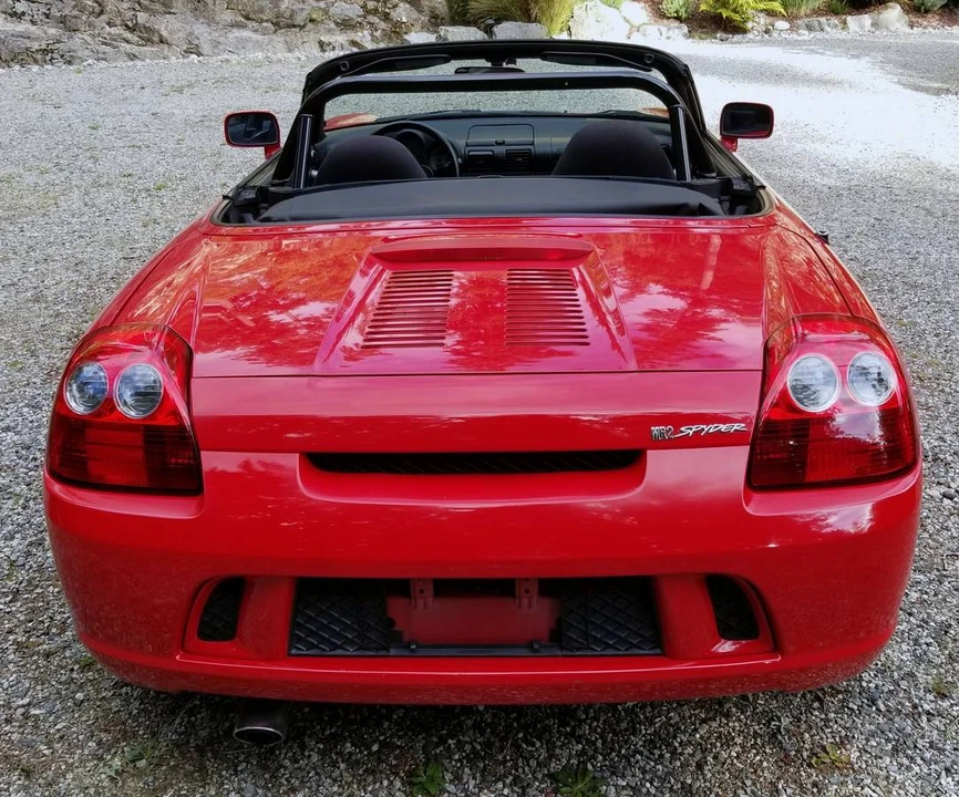 2003 Toyota MR2 Spyder/MR-S - Image 10 of 21