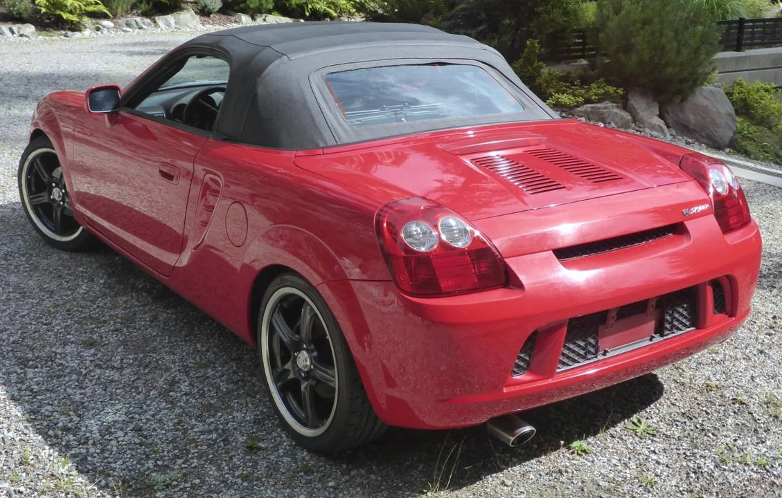 2003 Toyota MR2 Spyder/MR-S - Image 9 of 21
