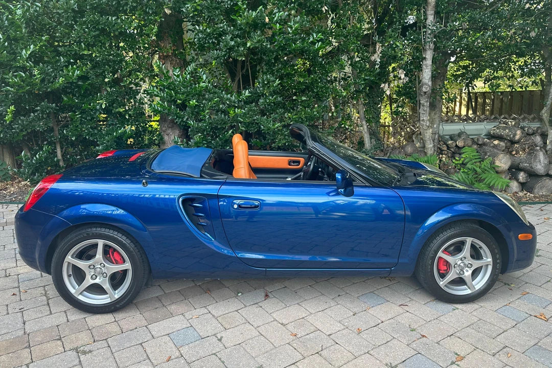 2003 Toyota MR2 Spyder/MR-S - Image 3 of 31