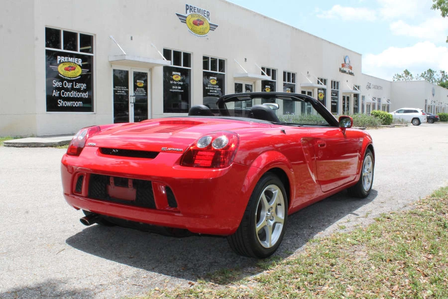 2003 Toyota MR2 Spyder/MR-S - Image 3 of 12