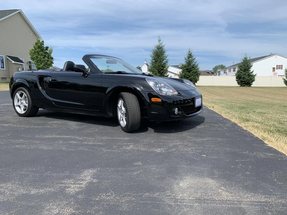 2003 Toyota MR2 Spyder/MR-S - Image 13 of 31