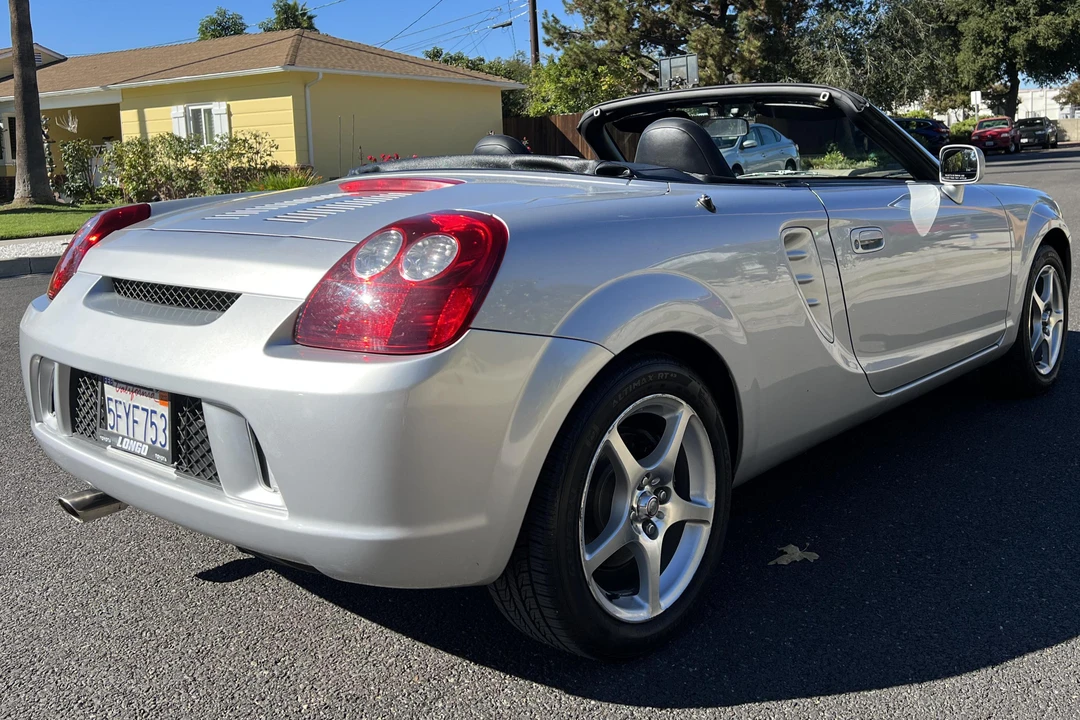 2003 Toyota MR2 Spyder/MR-S - Image 4 of 31