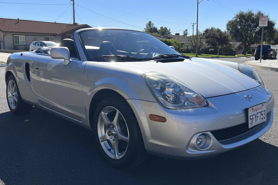 2003 Toyota MR2 Spyder/MR-S - Image 8 of 31