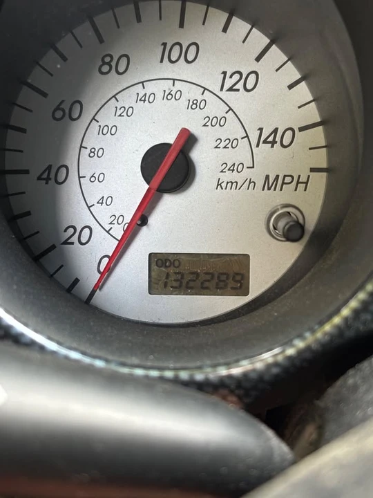 2003 Toyota MR2 Spyder/MR-S - Image 3 of 14
