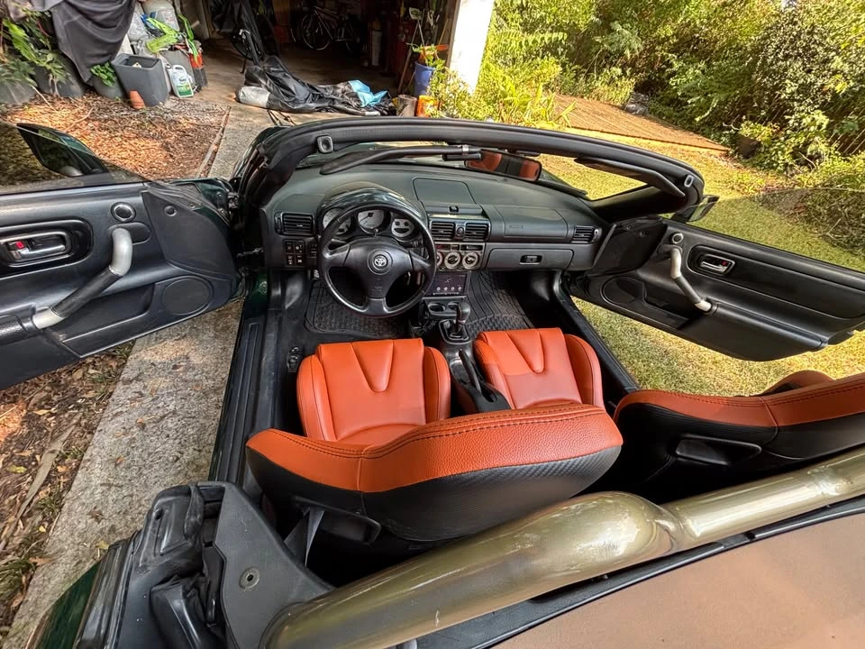 2003 Toyota MR2 Spyder/MR-S - Image 10 of 14