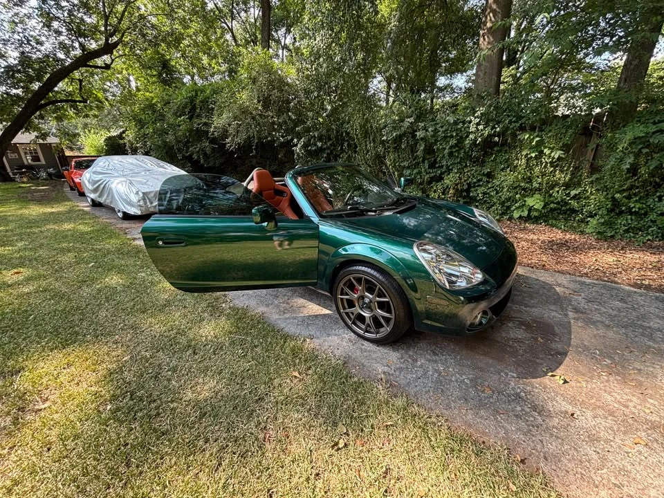 2003 Toyota MR2 Spyder/MR-S - Image 13 of 14
