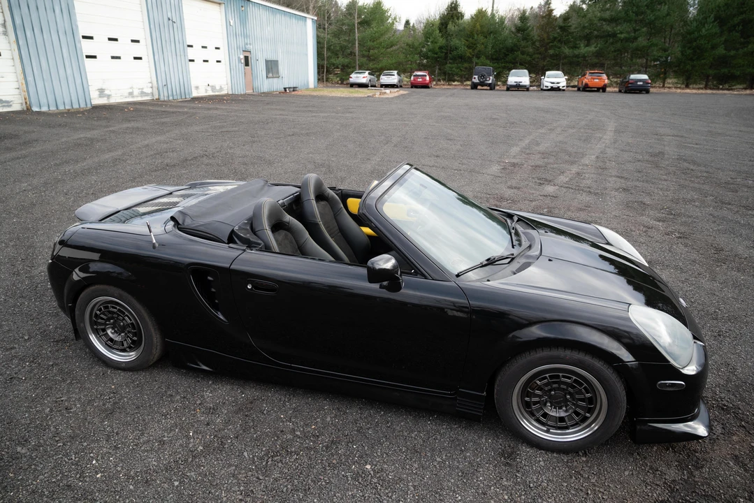 2003 Toyota MR2 Spyder/MR-S - Image 17 of 31
