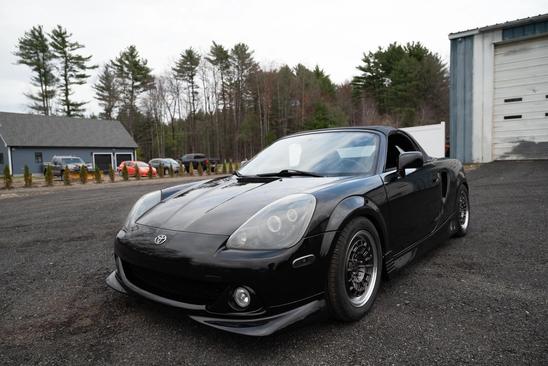 2003 Toyota MR2 Spyder/MR-S - Image 25 of 31