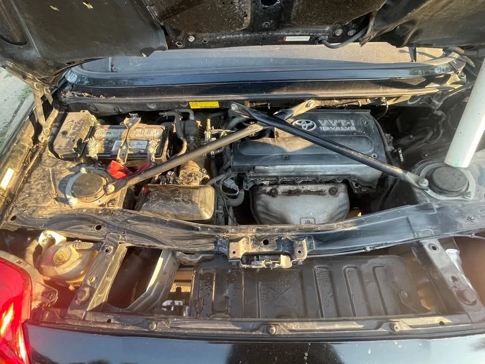 2003 Toyota MR2 Spyder/MR-S - Image 17 of 20