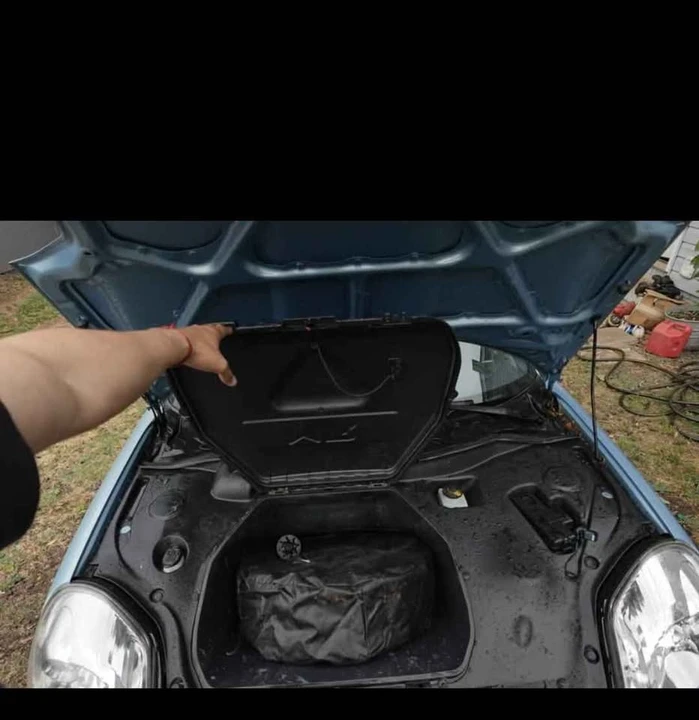 2003 Toyota MR2 Spyder/MR-S - Image 7 of 17