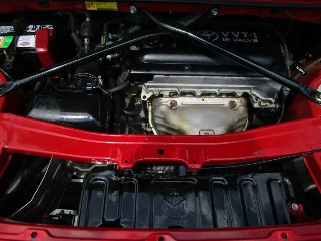2003 Toyota MR2 Spyder/MR-S - Image 17 of 20