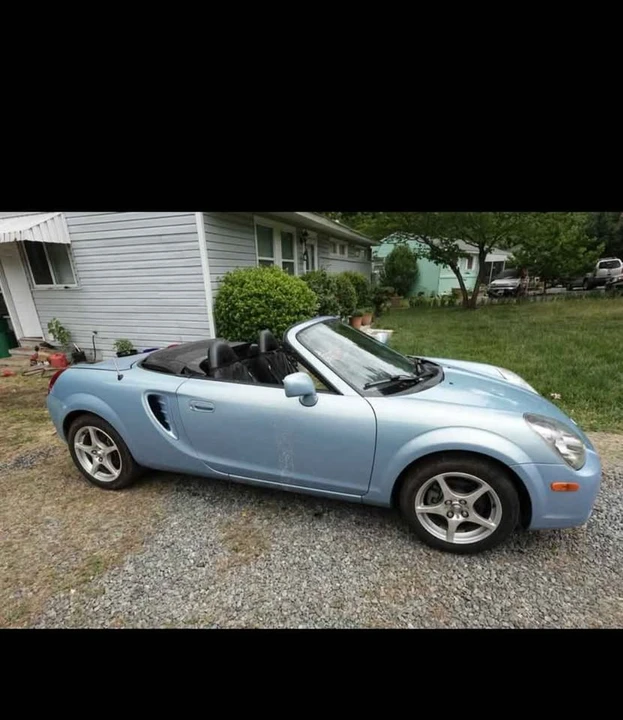 2003 Toyota MR2 Spyder/MR-S - Image 12 of 17