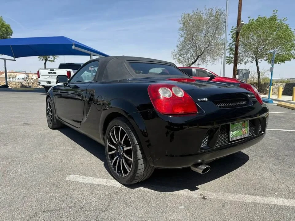 2003 Toyota MR2 Spyder/MR-S - Image 2 of 10