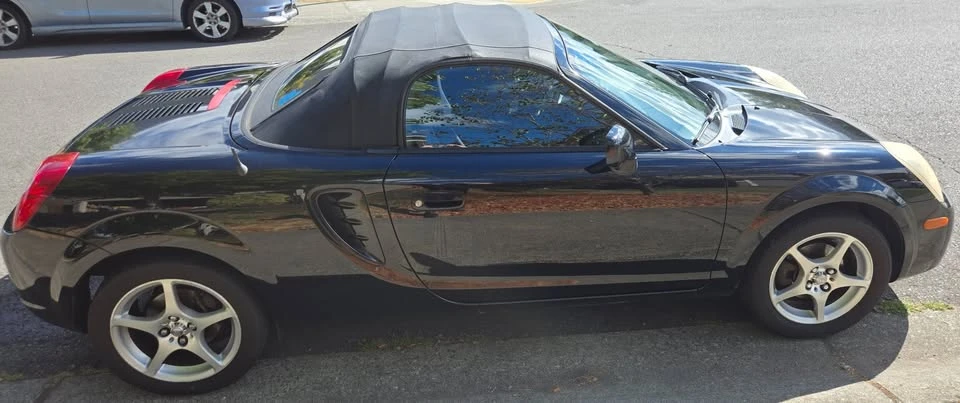 2003 Toyota MR2 Spyder/MR-S - Image 2 of 8
