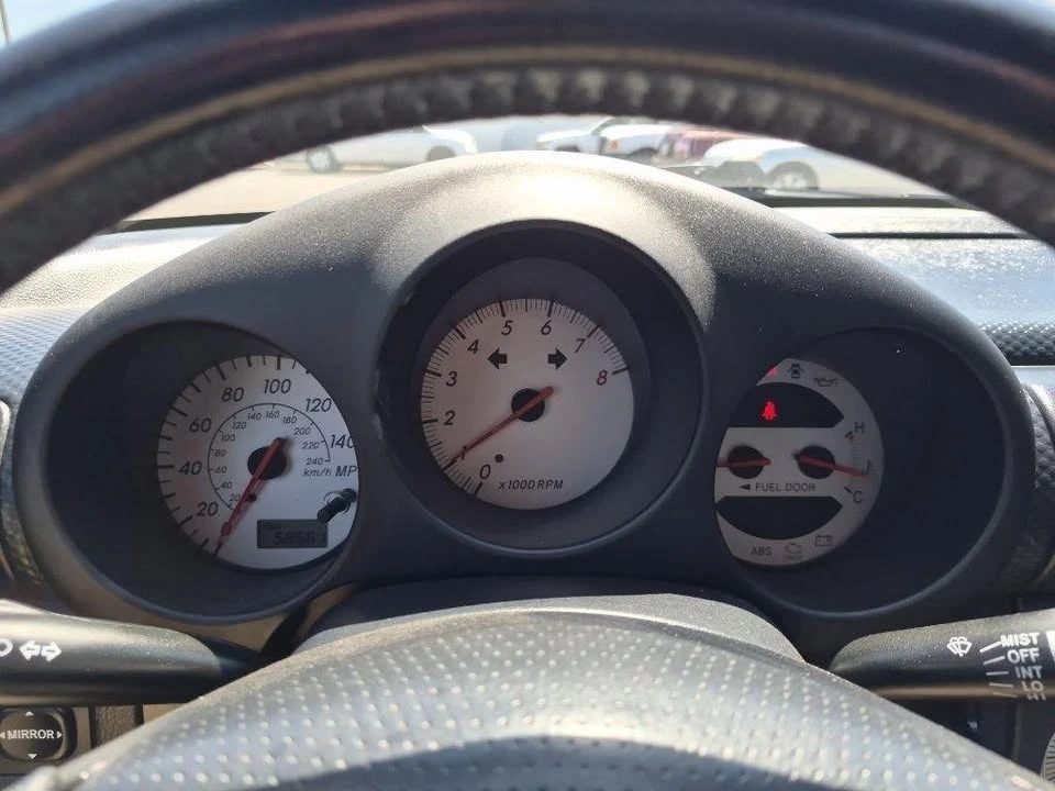 2003 Toyota MR2 Spyder/MR-S - Image 14 of 17