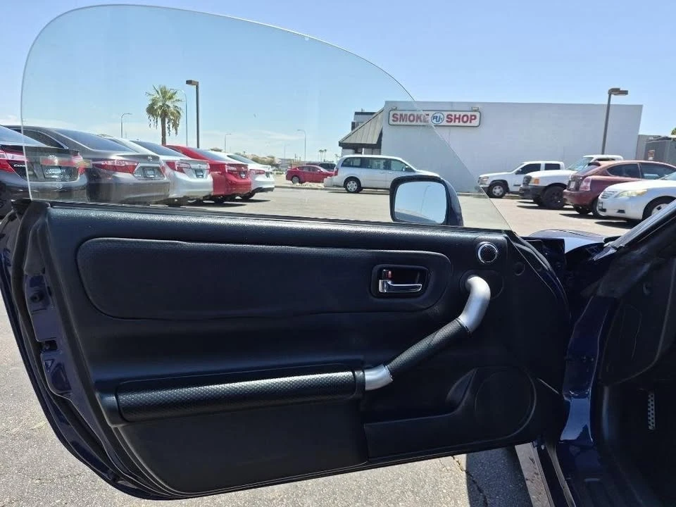 2003 Toyota MR2 Spyder/MR-S - Image 11 of 17