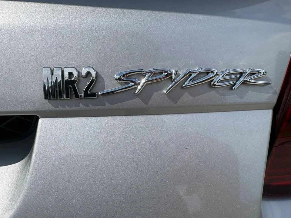 2003 Toyota MR2 Spyder/MR-S - Image 10 of 20