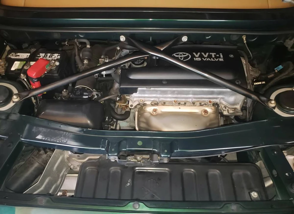 2003 Toyota MR2 Spyder/MR-S - Image 17 of 24