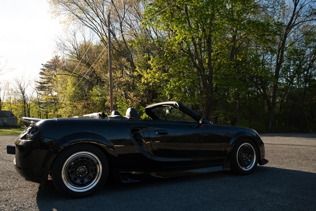 2003 Toyota MR2 Spyder/MR-S - Image 24 of 31