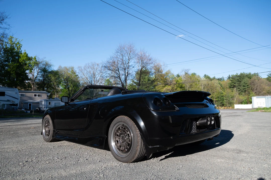 2003 Toyota MR2 Spyder/MR-S - Image 11 of 31