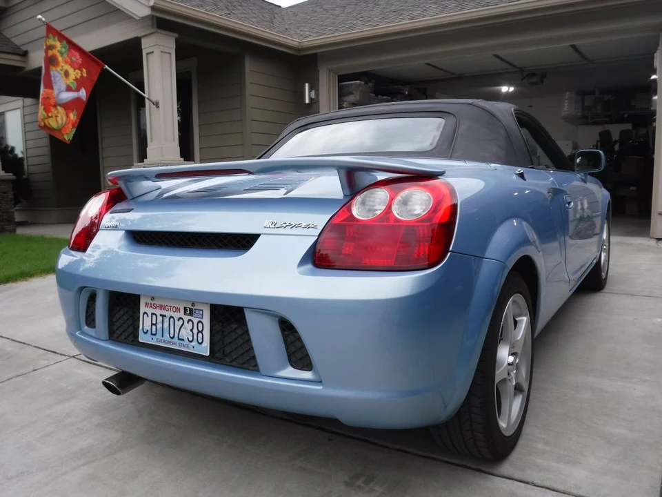 2003 Toyota MR2 Spyder/MR-S - Image 9 of 23