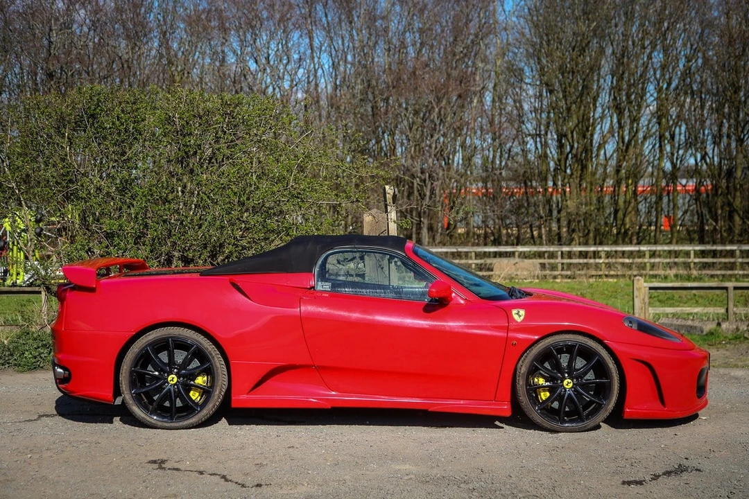 2003 Toyota MR2 Spyder/MR-S - Image 15 of 30
