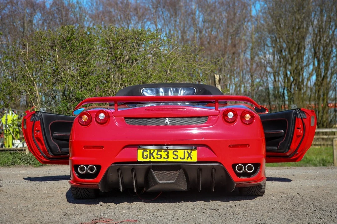 2003 Toyota MR2 Spyder/MR-S - Image 11 of 30