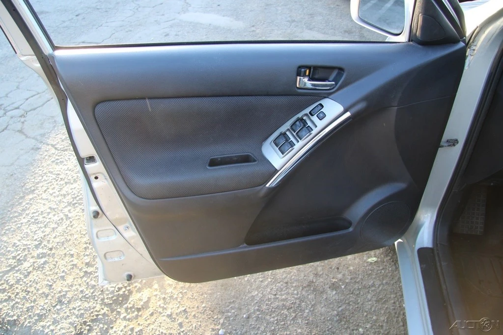 2003 Toyota Matrix 1st Gen - Image 12 of 21
