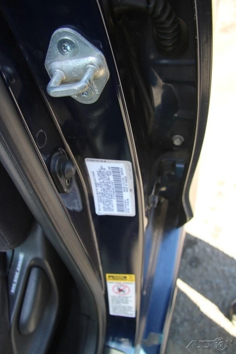 2003 Toyota Matrix 1st Gen - Image 12 of 21