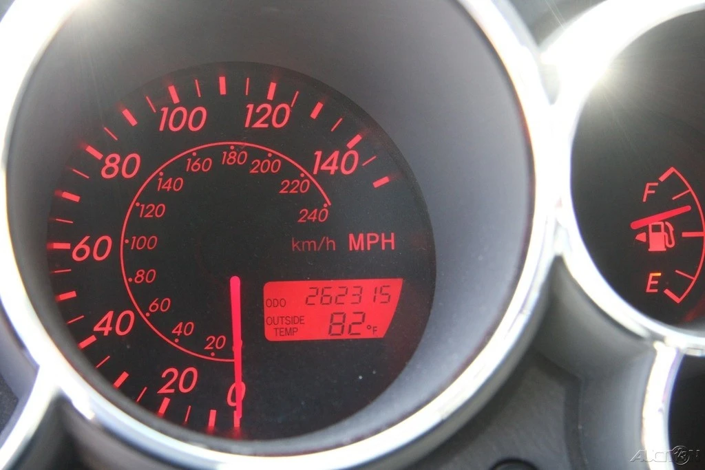 2003 Toyota Matrix 1st Gen - Image 17 of 21