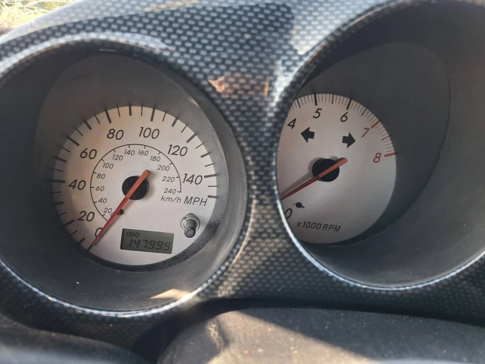 2003 Toyota MR2 Spyder/MR-S - Image 10 of 12