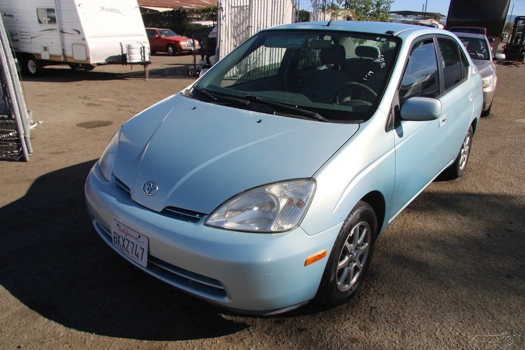2003 Toyota Prius 1st Gen - Image 2 of 21