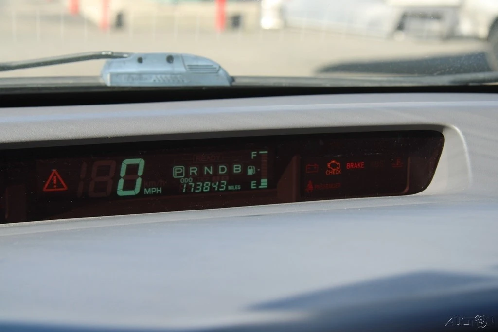 2003 Toyota Prius 1st Gen - Image 15 of 21