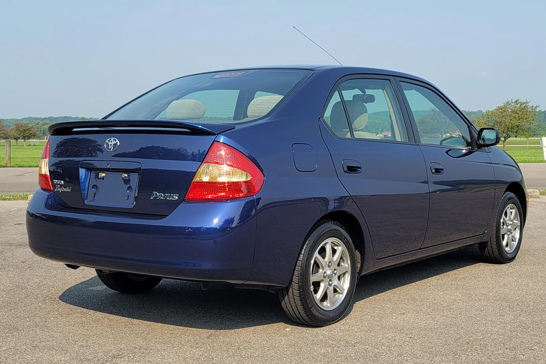 2003 Toyota Prius 1st Gen - Image 18 of 31