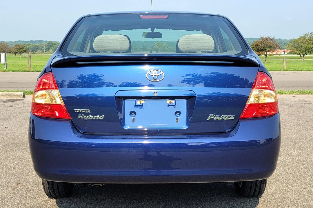 2003 Toyota Prius 1st Gen - Image 5 of 31